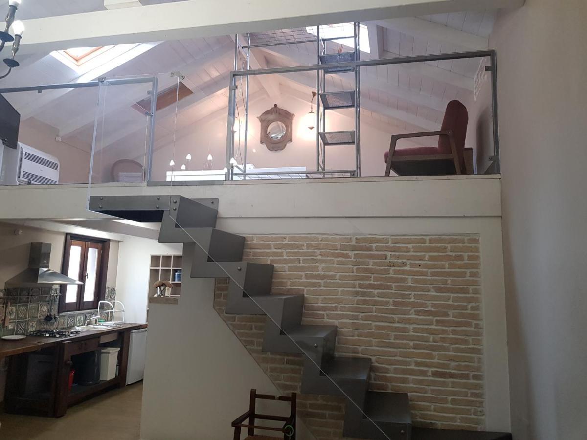 Loveloft Κάλιαρι Εξωτερικό φωτογραφία